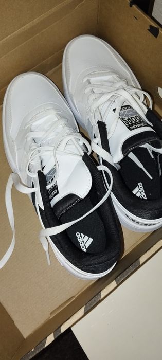 Кросовки Adidas новые!