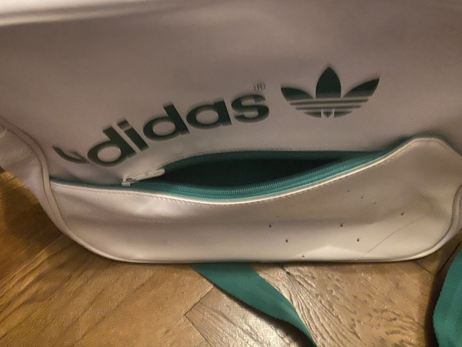 Винтидж кожена чанта оригинална Adidas