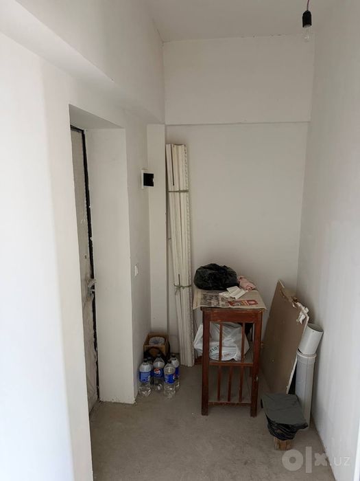 Sotiladi 1 xona 35000ye Orentir Yunusobod 10 dan kegin Avliyo ota