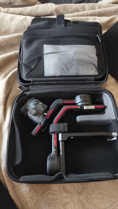 DJI RS3 PRO Gimbal  Stabilizer