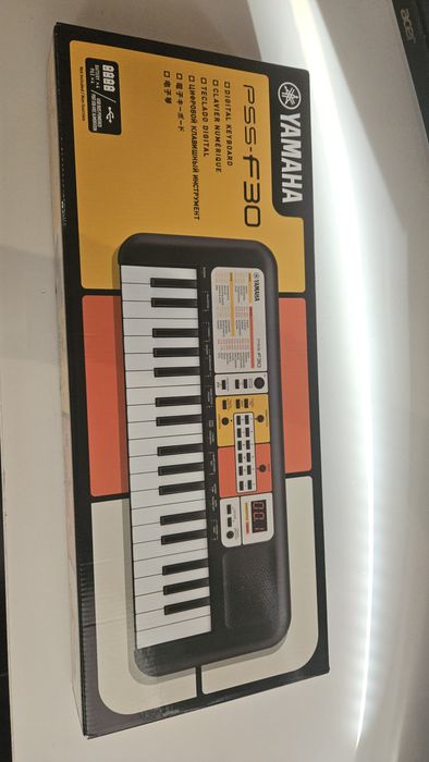 Синтезатор Yamaha pss-f30