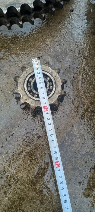 pinion troliu 16 b dublu diametru 40 cm / lant dublu 16b