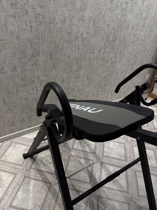 Инверсионный стол GENAU