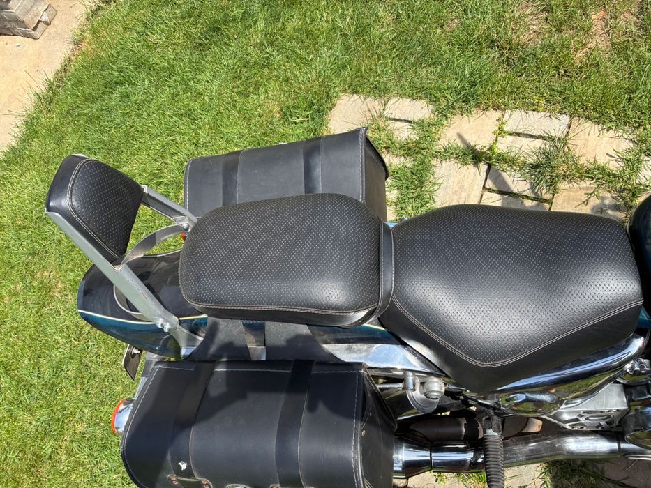 Suzuki Marauder vz800