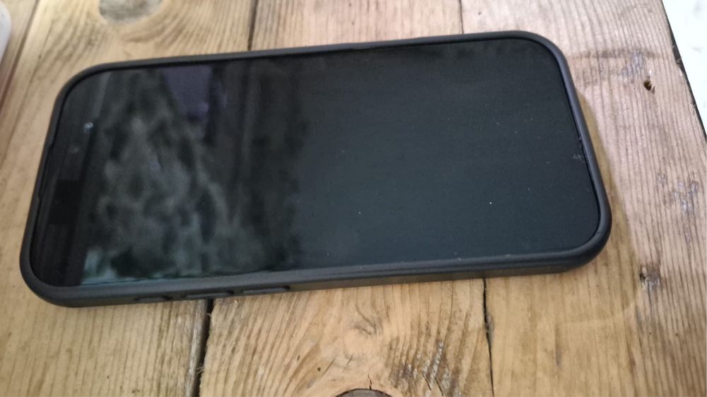 Iphone 17,256 gb