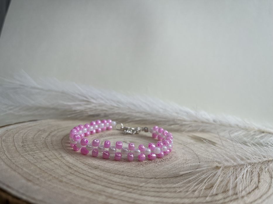 Гривни за 8-ми март