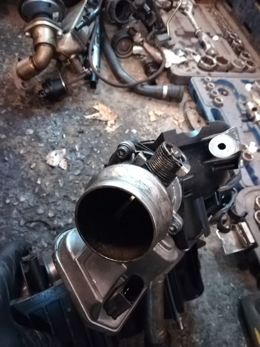 Clapeta acceleratie bmw motor n47d20