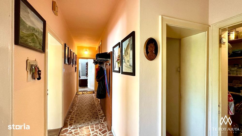 Casă tip duplex/parter de vânzare , garaj, Strada Bailor, Cisnădie
