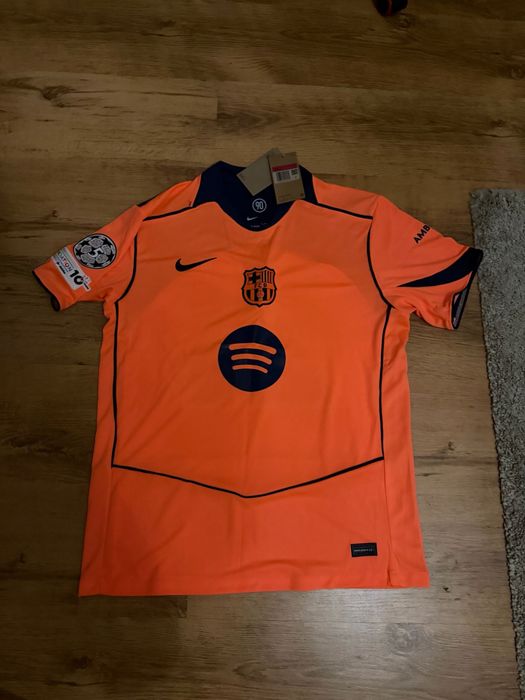 Tricou De Jong