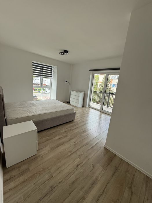 Inchiriez apartament 2 camere Bulevard