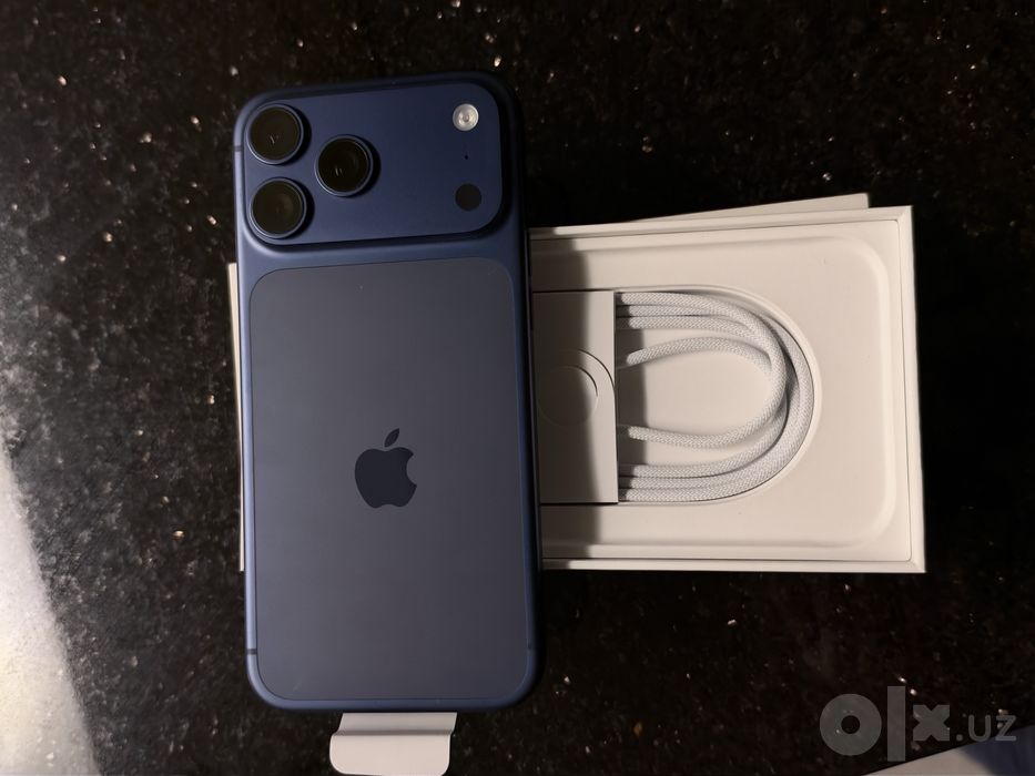 Iphone 17 promax 1 TB Deep blue 95% LLA