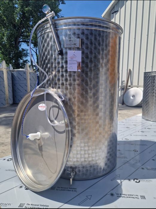 1.000 litri Cisterna/Butoi/ Recipient Inox Alimentar 1.000l capac flotant