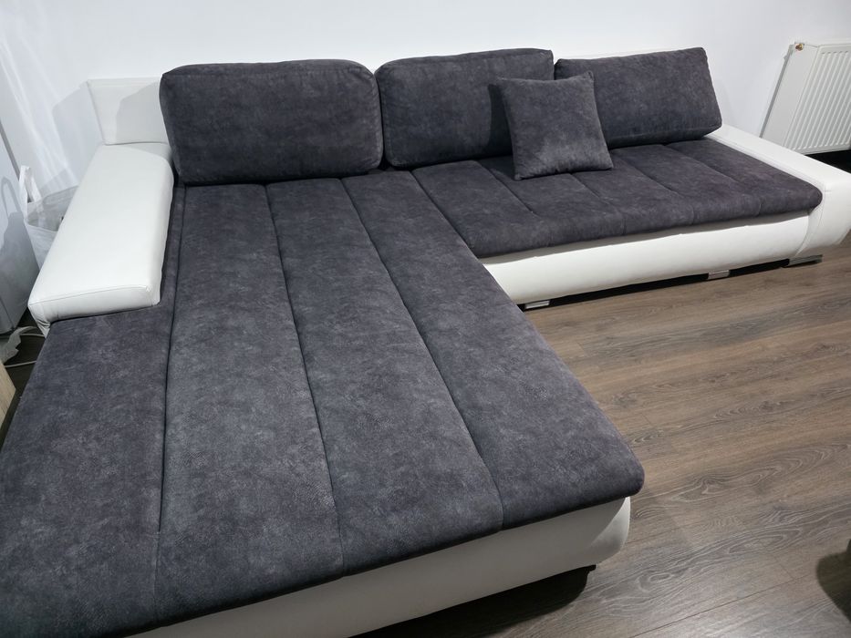 Vand coltar extensibil stare excelenta fara pete sau defecte 
L(lungim