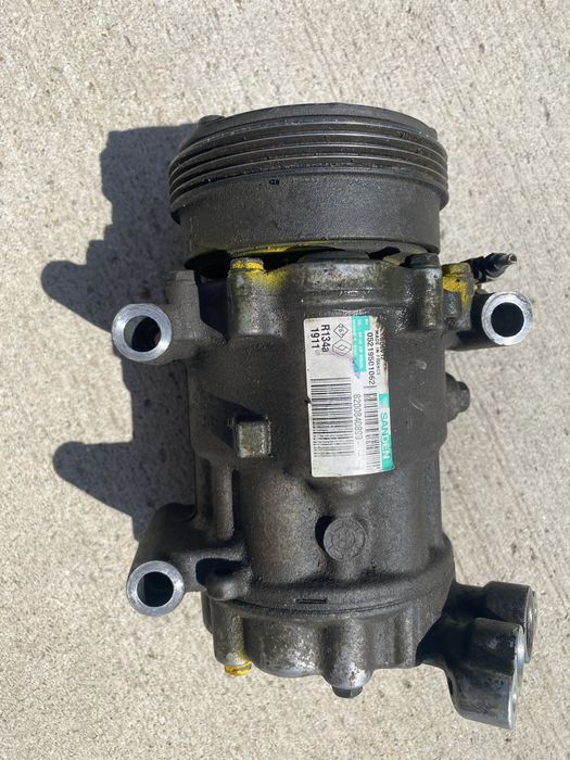 Compresor AC logan 1.2 benzina