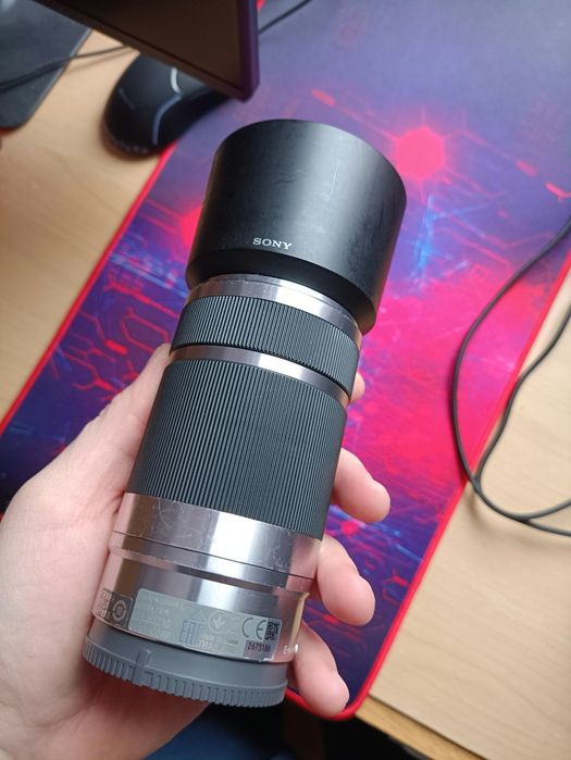 Обектив Sony SEL 55-210mm f/4.5-6.3 OSS