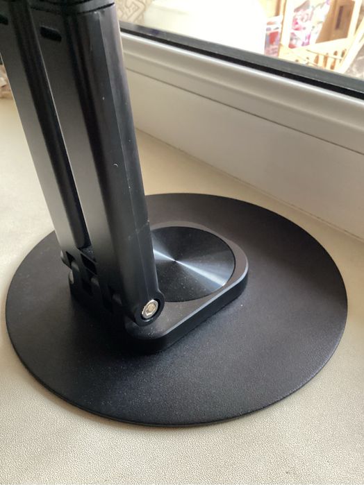 Штатив для планшета