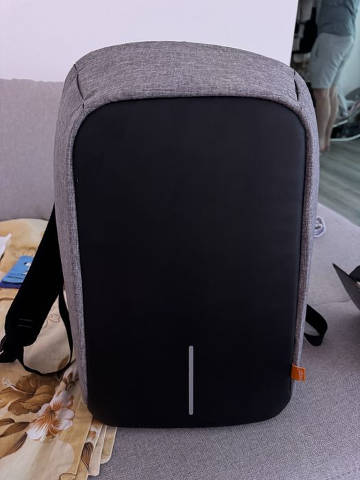 Rucsac anti furt XD Design Bobby