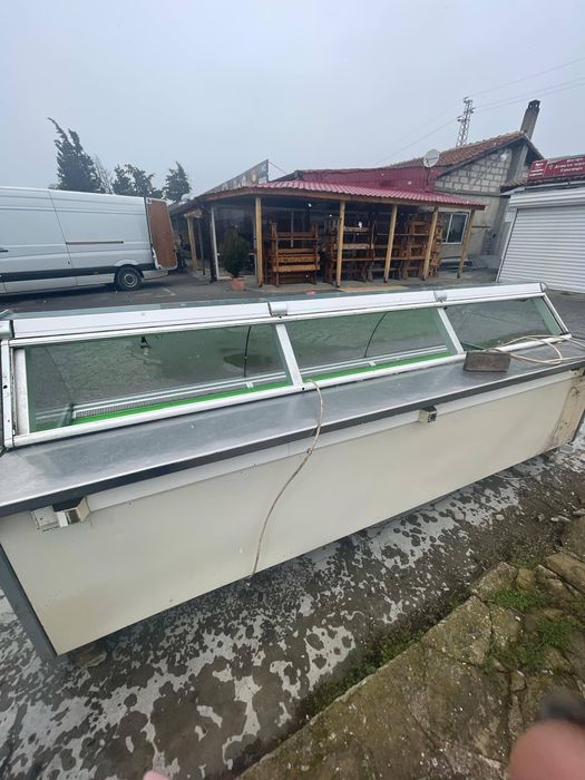 Хладилна витрина (хоризонтална)