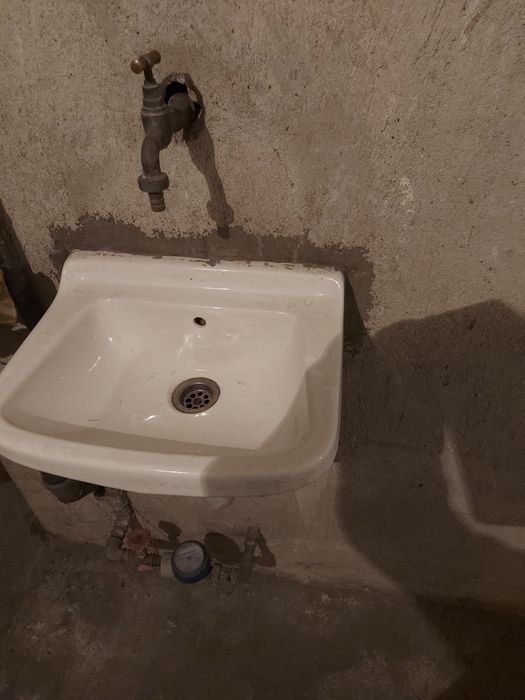 Гараж в центъра на Стара Загора до РДВР