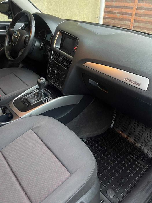 Audi Q5 2.0 TDI quattro – 2011 – 143 CP