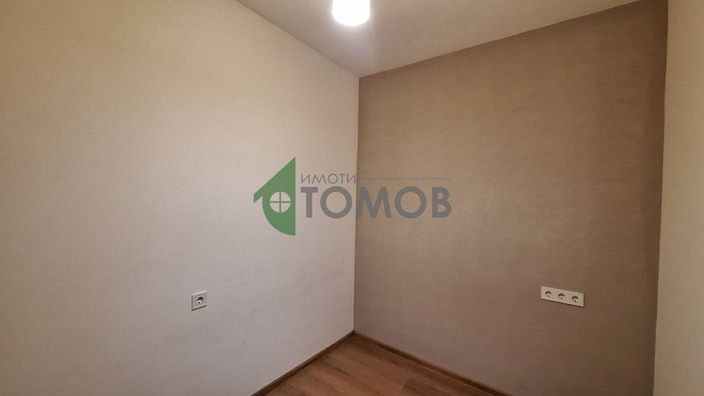 Тристаен апартамент в кв. Опълченски