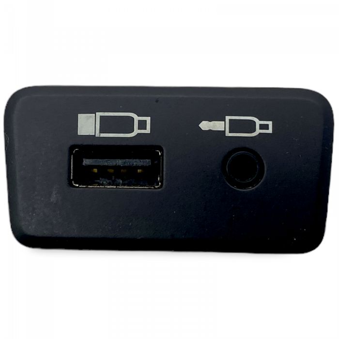 2554705 Panou cu USB & AUX Socket SCANIA L,P,G,R,S-series (2016-) SCANIA