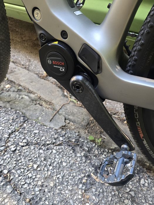 Карбонов Canyon grail cf7 etap електрически гравел велосипед