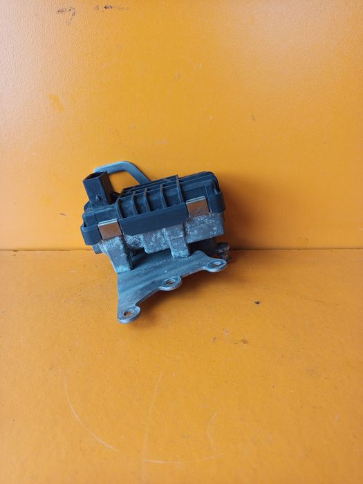 BMW E60 E61 525d 197 конски сили актуатор турбо