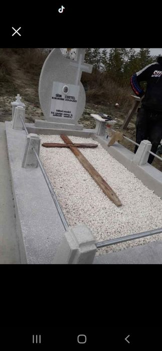 cruci funerare modele diferite