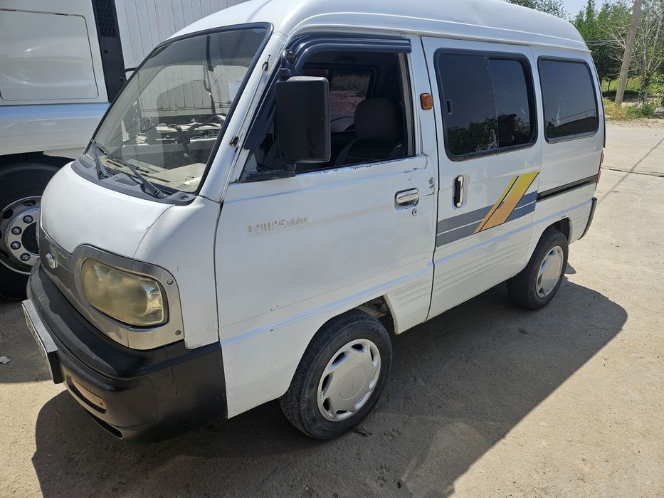 Other Damas 2011 — 2