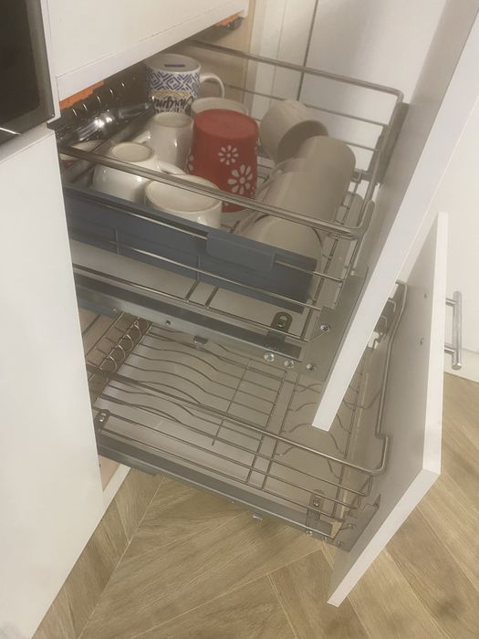 Продам сушилку под шкаф