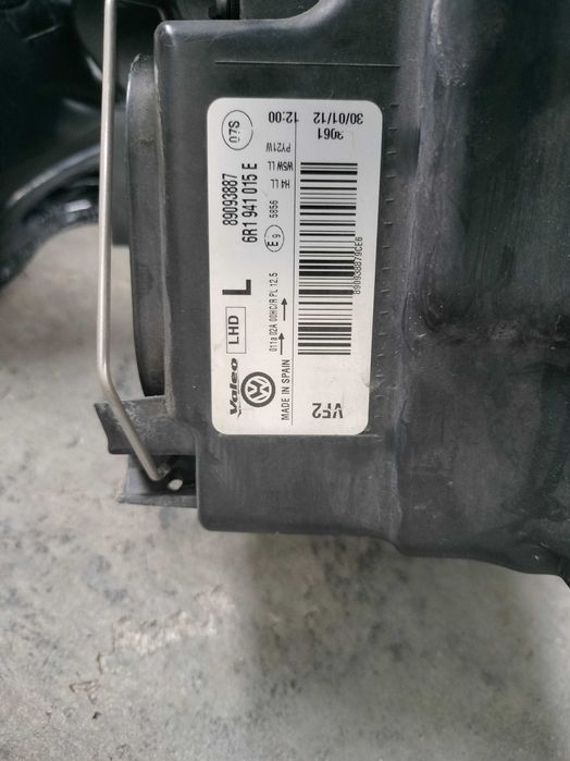 Far original stânga Vw Polo model 2009-2014