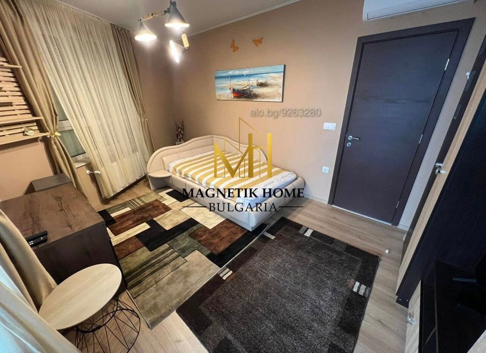 Луксозен тристаен апартамент с паркомясто и панорама в ”Central Park”