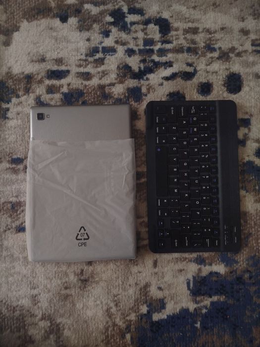 Planshet klavyaturali
