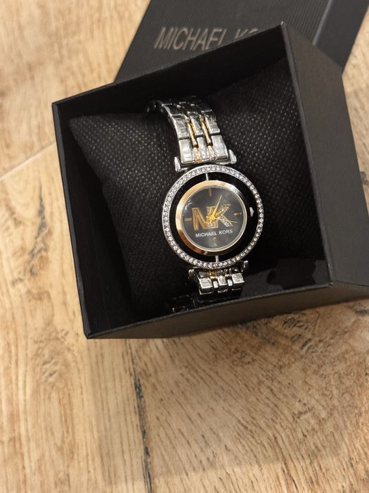 Michael Kors часовник