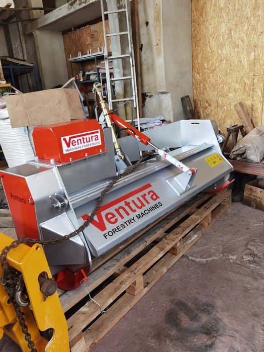 Tocător forestier, tocător hidraulic Bobcat, tocător excavator, tracto