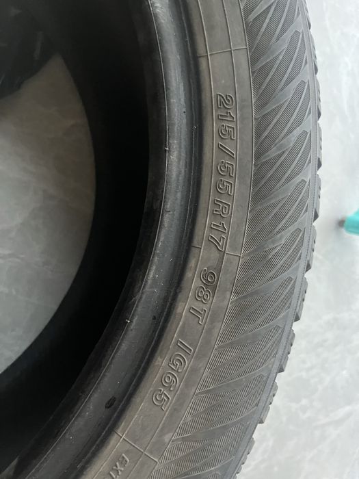 Шины шипы Yokohama  215/55 R17