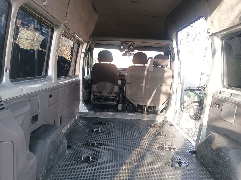 Ford Transit 2001 100cp.8+1locuri