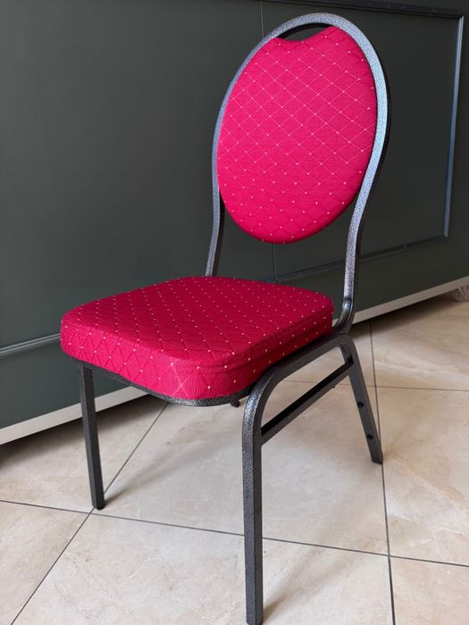 Vand scaune eveniment