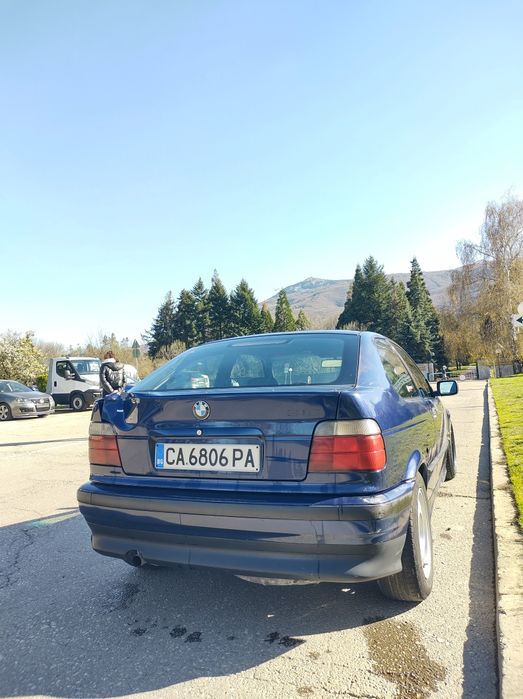 BMW e36 316i компакт