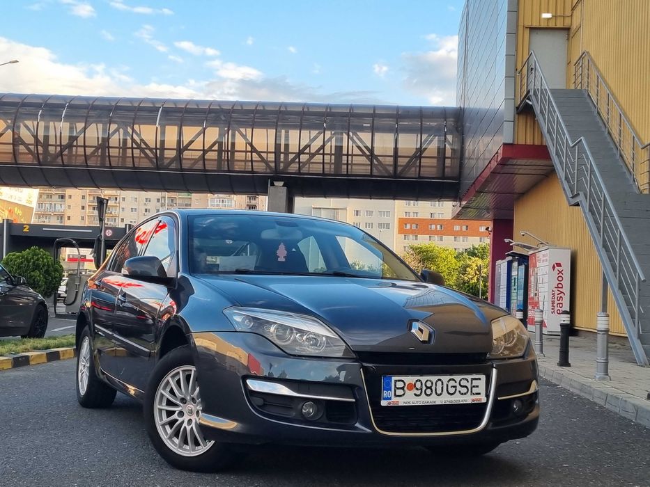 RENAULT Laguna 2013