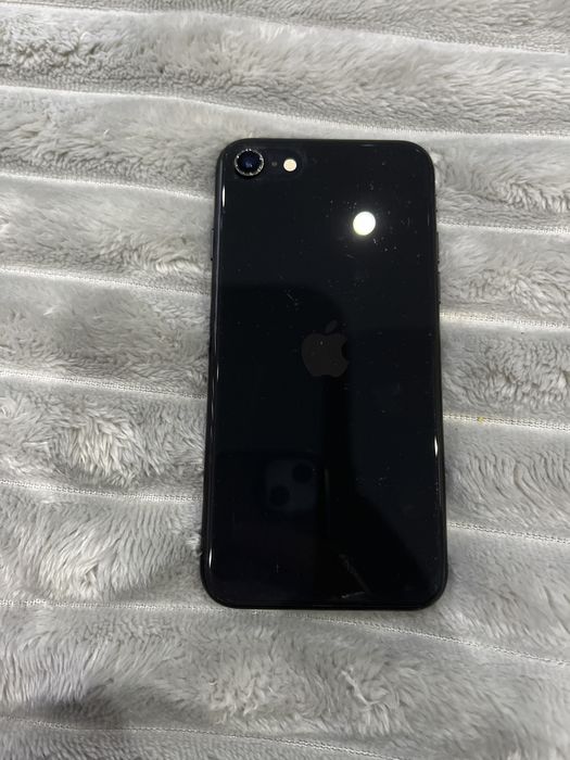 Iphone se 2020(за нова батерия)