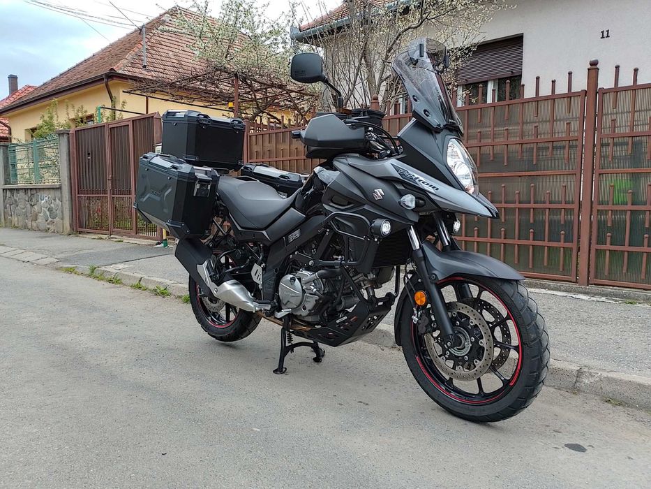 Suzuki V Strom 650 import Germania navi 2 sei super dotari 17.000 KM
