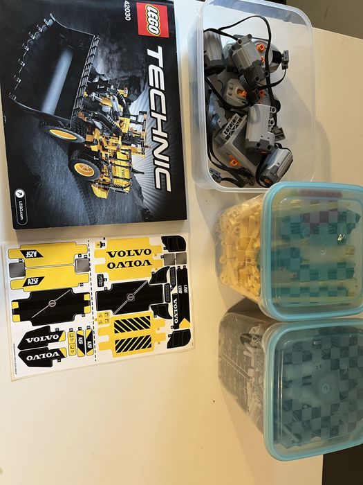Vand sau schimb Lego Volvo L350F 42030