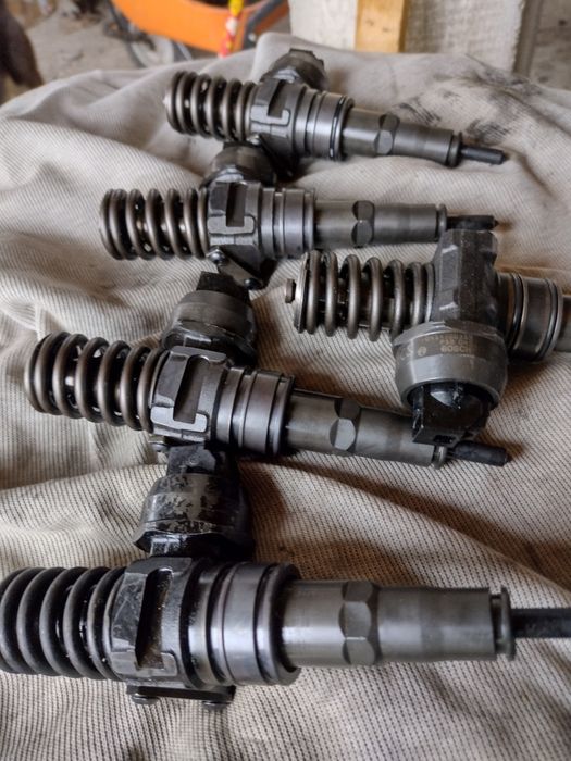 Injectoare 19 tdi bls