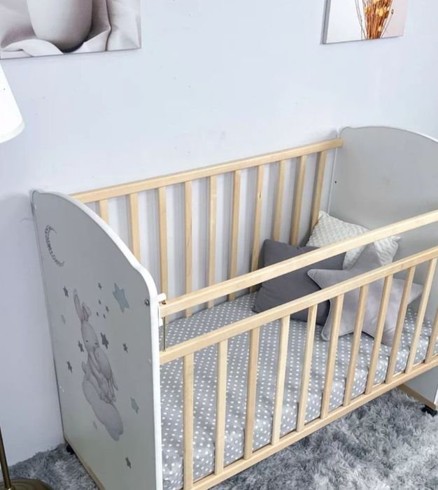 Продам детскую кроватку