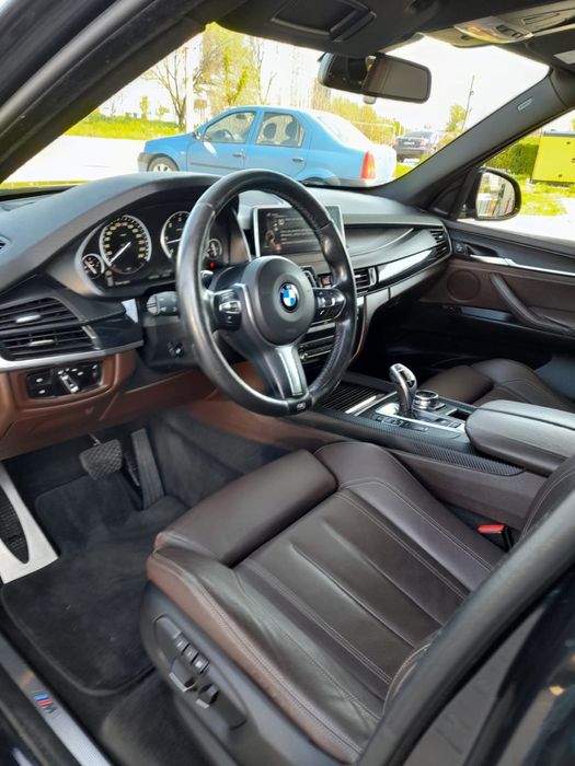 Vand BMW X5 xDrive30d Pachet M Sport