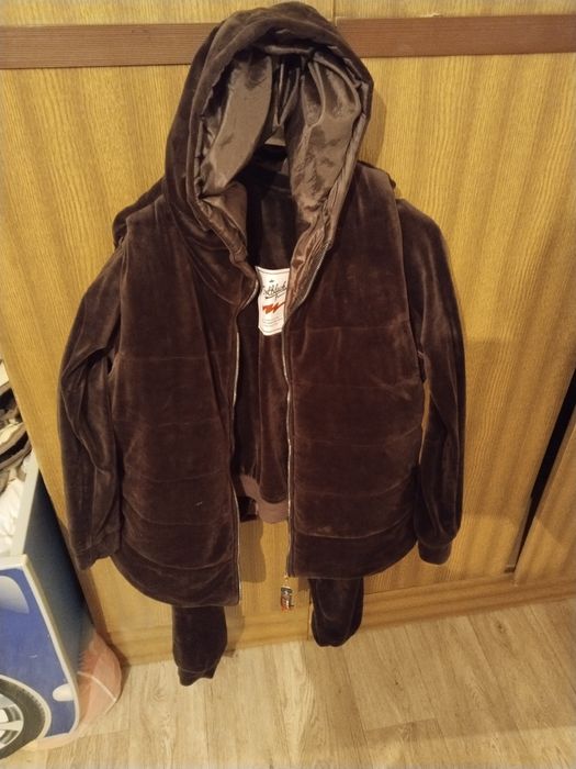 Продам женские вещи