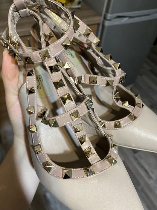 Туфли под Валентино