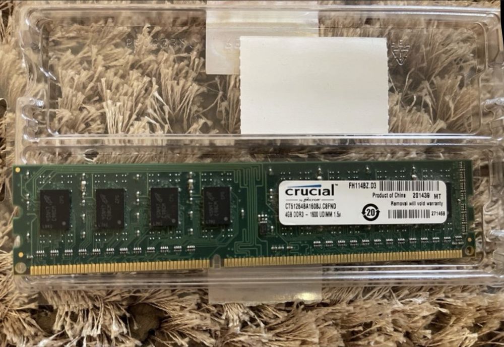 Memorie RAM Crucial 4GB DDR3 1333 MHZ